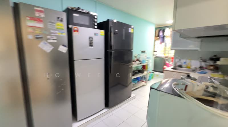 272 Bishan Street 24, 272 Bishan Street 24, 3 Bedrooms, 1,109 sqft, HDB Flat For Sale, by Ho Wee Choong, 500163409 - Kitchen - PropertyGuru.com.sg