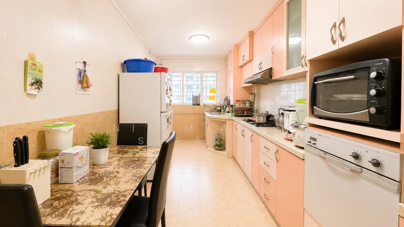 861 Yishun Avenue 4, 861 Yishun Avenue 4, 3 Bedrooms, 1,130 sqft, HDB Flat For Sale, by Nizam Adli Saparin, 500163411 - Kitchen - PropertyGuru.com.sg