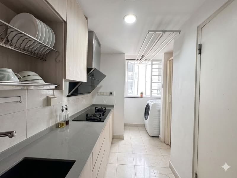 La Casa, 50 Woodlands Drive 16, 3 Bedrooms, 1,141 sqft, Condominium For Sale, by Calvin Ng, 500163437 - Kitchen - PropertyGuru.com.sg