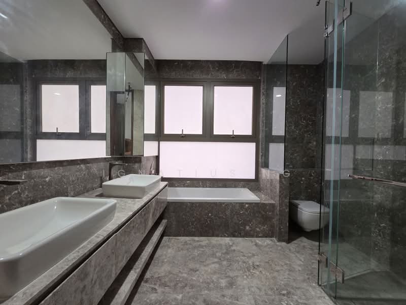 The Giverny Residences, 6 Robin Drive, 4 Bedrooms, 2,551 sqft, Condominium For Sale, by Ignatius Ng, 500163441 - Bathroom - PropertyGuru.com.sg