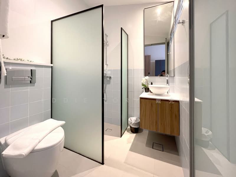Coliwoo Lavender | Boon Keng MRT | Short/Long Stay | Fully Furnished, , Studio, 250 sqft, Walk-up Apartment For Rent, by Eddie Tork 戴先生, 500163464 - Bathroom - PropertyGuru.com.sg