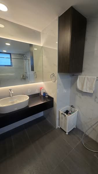 Parc Oasis, 39 Jurong East Avenue 1, 3 Bedrooms, 1,378 sqft, Condominium For Rent, by Darren Lim, 500163465 - PropertyGuru.com.sg