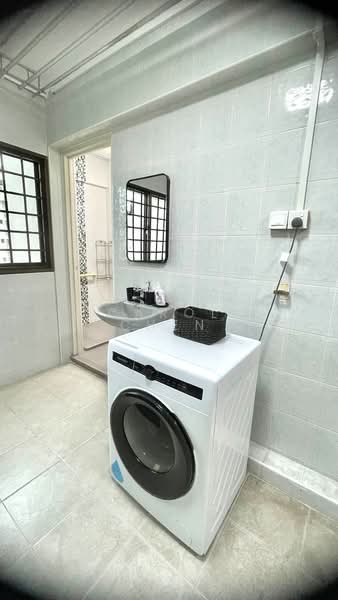253 Tampines Street 21, 253 Tampines Street 21, Room Rental, 180 sqft, HDB Flat For Rent, by Carol Chen, 500163466 - Bathroom - PropertyGuru.com.sg