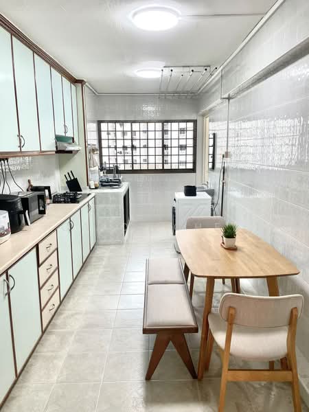 253 Tampines Street 21, 253 Tampines Street 21, Room Rental, 180 sqft, HDB Flat For Rent, by Carol Chen, 500163466 - Kitchen - PropertyGuru.com.sg