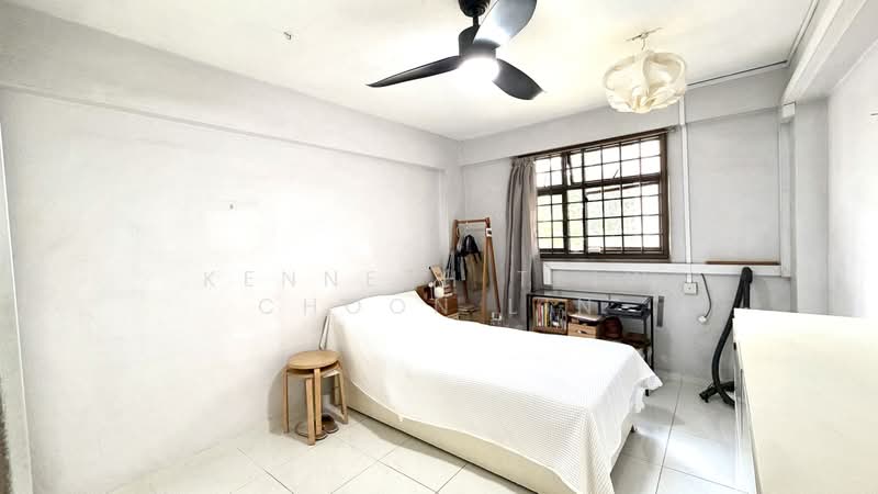 47 Lorong 6 Toa Payoh, 47 Lorong 6 Toa Payoh, 3 Bedrooms, 624 sqft, HDB Flat For Sale, by Kenneth Teiw Choon Lin, 500163467 - Bedroom - PropertyGuru.com.sg