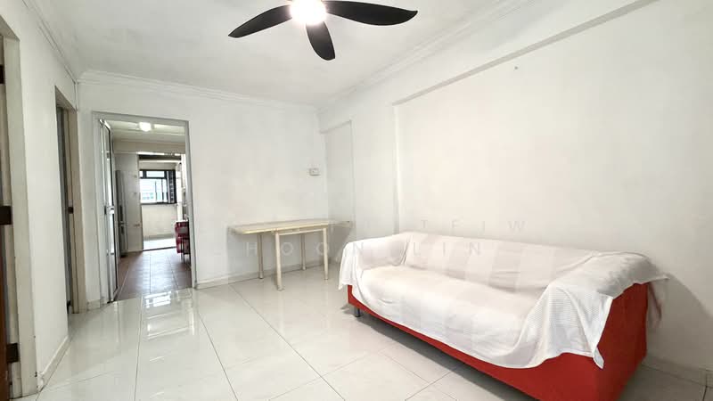 47 Lorong 6 Toa Payoh, 47 Lorong 6 Toa Payoh, 3 Bedrooms, 624 sqft, HDB Flat For Sale, by Kenneth Teiw Choon Lin, 500163467 - Living Room - PropertyGuru.com.sg