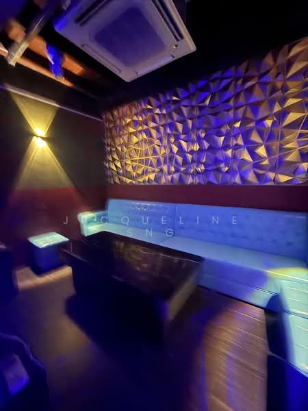 BOAT QUAY CONSERVATION AREA, 63 Boat Quay, 2,400 sqft, Shop / Shophouse For Rent, by Jacqueline Sng, 500163494 - Living Room - CommercialGuru.com.sg