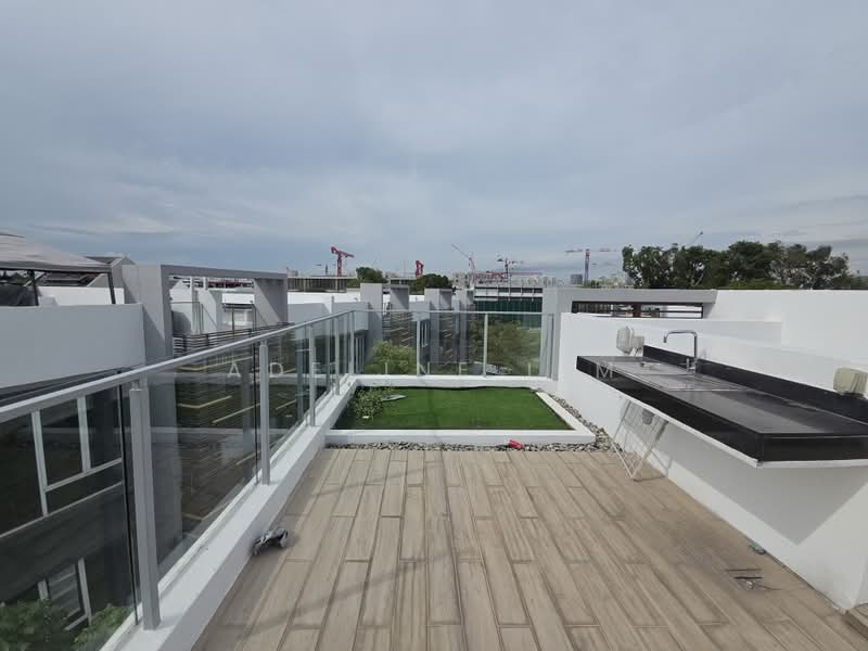 Cabana, 95 Sunrise Terrace, 4 Bedrooms, 3,122 sqft, Cluster House For Sale, by Adeline Lim, 500163507 - Exterior - PropertyGuru.com.sg