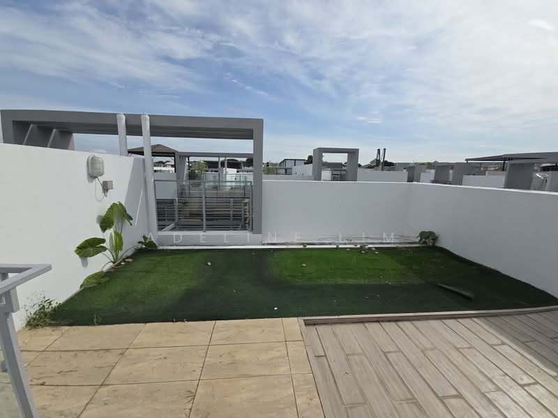 Cabana, 95 Sunrise Terrace, 4 Bedrooms, 3,122 sqft, Cluster House For Sale, by Adeline Lim, 500163507 - Exterior - PropertyGuru.com.sg