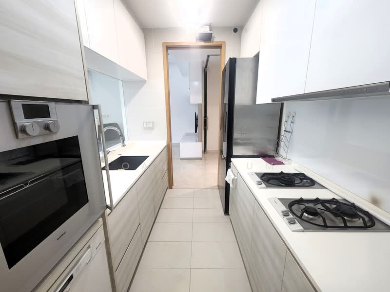 Buckley Classique, 11 Buckley Road, 3 Bedrooms, 1,410 sqft, Condominium For Rent, by Joanne Sum, 500163510 - Kitchen - PropertyGuru.com.sg