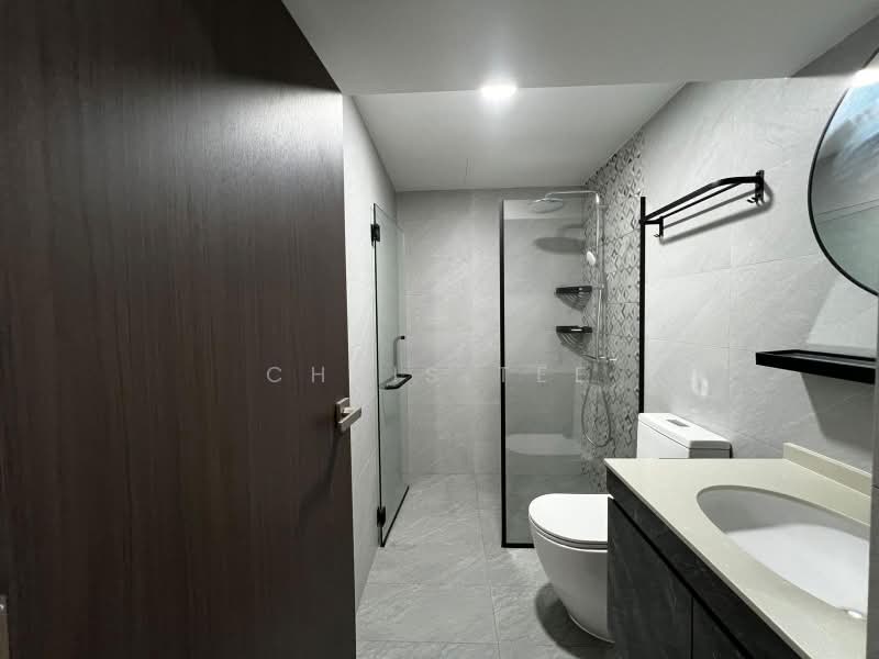 Sembawang Hills Estate, Sembawang Hills Drive, Room Rental, 300 sqft, Terraced House For Rent, by Chris Tee, 500163515 - Bathroom - PropertyGuru.com.sg