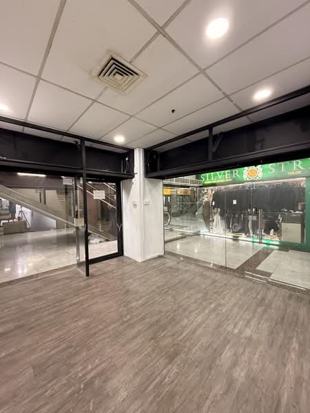 Excelsior Hotel, 5 Coleman Street, City Hall / Clarke Quay, 230 sqft, Mall Shop For Rent, by Julynn Ong, 500163523 - CommercialGuru.com.sg