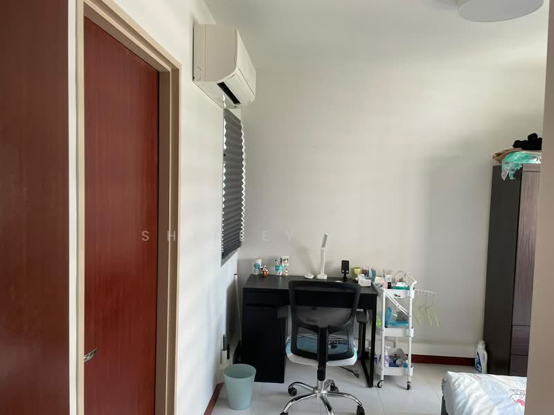 18A Holland Drive, 18A Holland Drive, Room Rental, 160 sqft, HDB Flat For Rent, by Shirley Ang, 500163525 - Study - PropertyGuru.com.sg