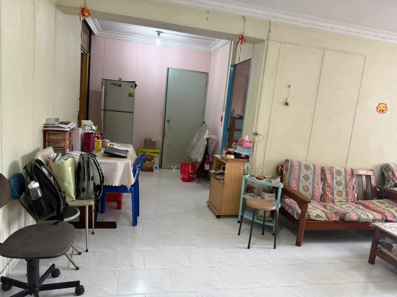 979 Jurong West Street 93, 979 Jurong West Street 93, 3 Bedrooms, 1,119 sqft, HDB Flat For Sale, by Sheryl Chan, 500163534 - Living Room - PropertyGuru.com.sg