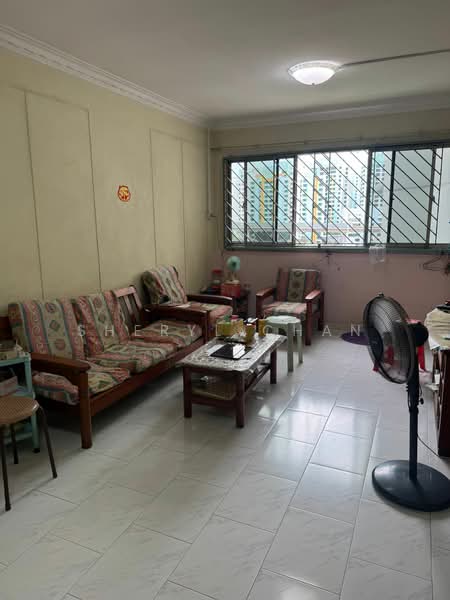 979 Jurong West Street 93, 979 Jurong West Street 93, 3 Bedrooms, 1,119 sqft, HDB Flat For Sale, by Sheryl Chan, 500163534 - Living Room - PropertyGuru.com.sg