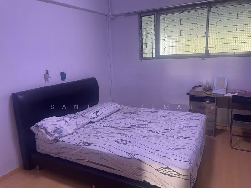 113 Tampines Street 11, 113 Tampines Street 11, 2 Bedrooms, 800 sqft, HDB Flat For Rent, by Sanjeev Kumar, 500163541 - Bedroom - PropertyGuru.com.sg