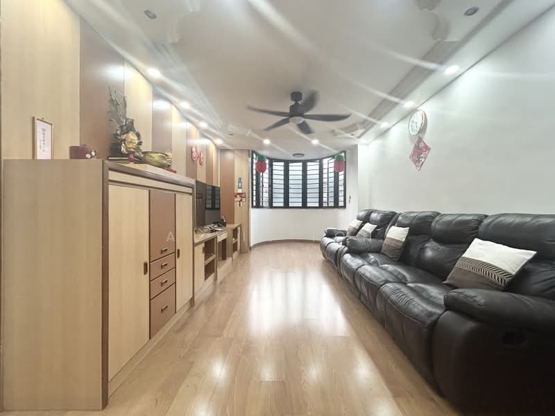 341B Sembawang Close, 341B Sembawang Close, 4 Bedrooms, 1,195 sqft, HDB Flat For Sale, by Alvin Toh, 500163546 - Living Room - PropertyGuru.com.sg