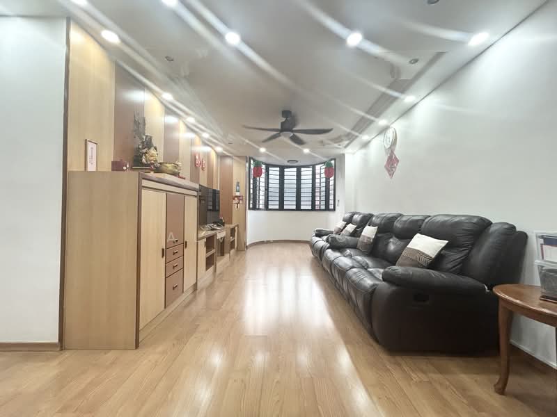 341B Sembawang Close, 341B Sembawang Close, 4 Bedrooms, 1,195 sqft, HDB Flat For Sale, by Alvin Toh, 500163546 - Living Room - PropertyGuru.com.sg