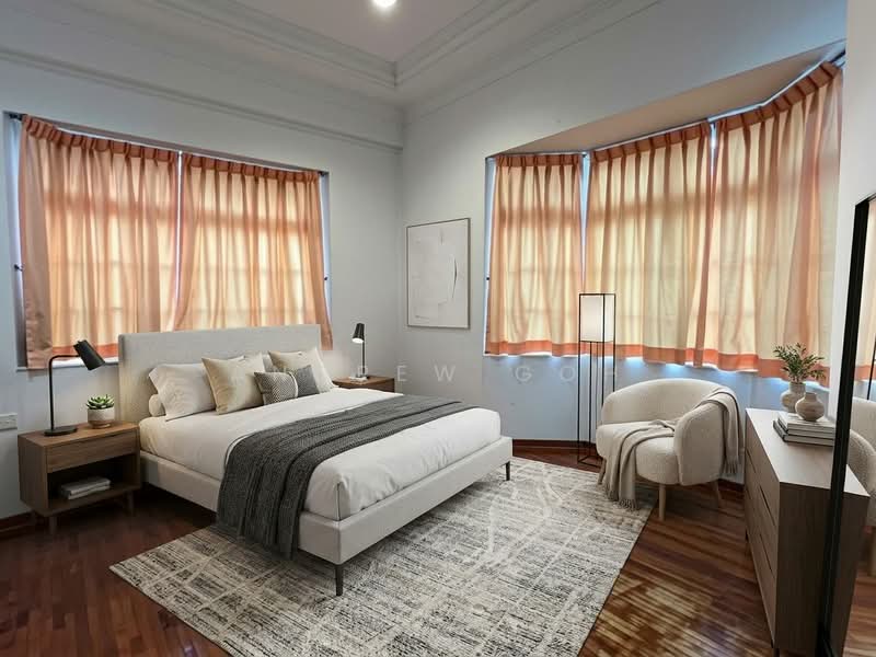 ⭐️LAST OFFER $4.XXM⭐️250M MALL⭐️SIGLAP⭐️近期笋盘⭐️, AA REBUILD POTENTIAL | ATTRACTIVE ENTRY | GOOD SIZE CORNER TERRACE, 4 Bedrooms, 2,500 sqft, Corner Terrace For Sale, by Andrew Goh, 500163552 - Bedroom - PropertyGuru.com.sg
