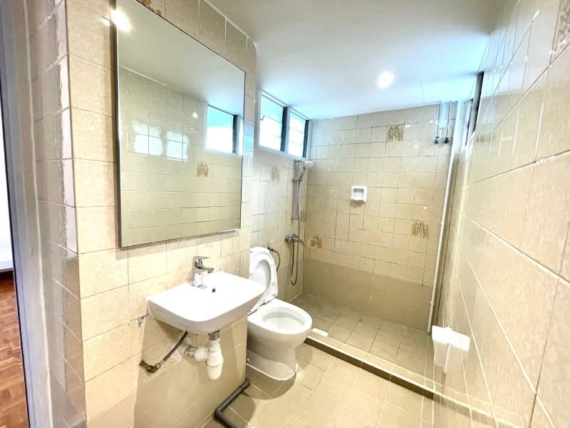 Chancery Court, 36A Dunearn Road, 3 Bedrooms, 2,034 sqft, Condominium For Rent, by Shaun Chew, 500163556 - Bathroom - PropertyGuru.com.sg