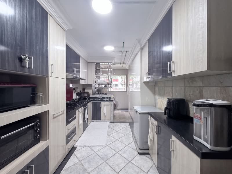118 Pending Road, 118 Pending Road, 3 Bedrooms, 1,108 sqft, HDB Flat For Sale, by Roxine Ang, 500163572 - Kitchen - PropertyGuru.com.sg