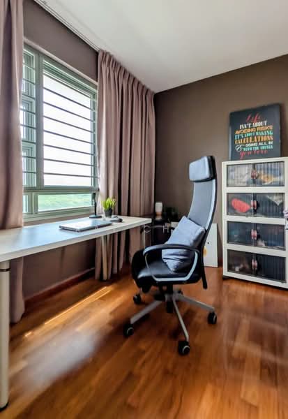 679A Punggol Drive, 679A Punggol Drive, 2 Bedrooms, 1,001 sqft, HDB Flat For Sale, by Ray Chua, 500163590 - Study - PropertyGuru.com.sg