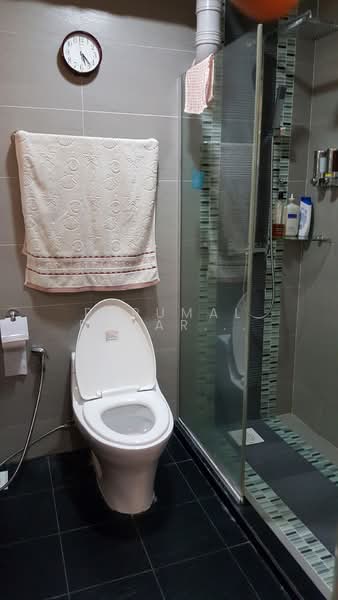 110C Punggol Field, 110C Punggol Field, 3 Bedrooms, 968 sqft, HDB Flat For Sale, by Perumal Dasarathan, 500163591 - Bathroom - PropertyGuru.com.sg