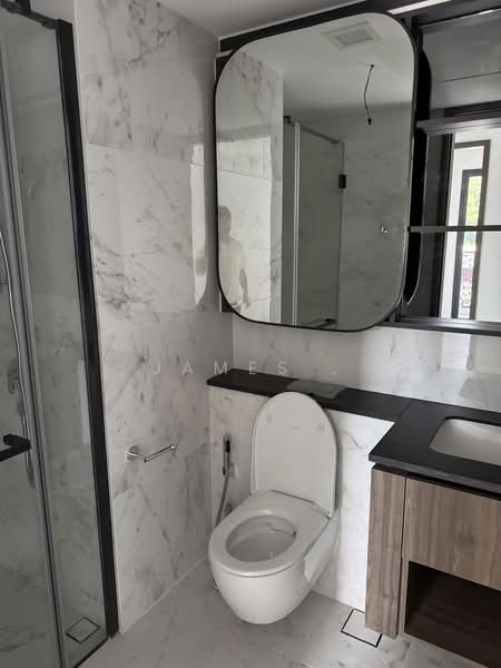 Sceneca Residence, Tanah Merah Kechil Link, 4 Bedrooms, 1,518 sqft, Condominium For Rent, by James ., 500163592 - Bathroom - PropertyGuru.com.sg