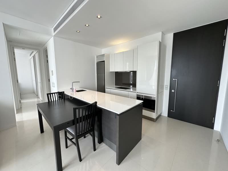 Scotts Square, 6 Scotts Road, 2 Bedrooms, 893 sqft, Condominium For Rent, by Connie Chai, 500163593 - Kitchen - PropertyGuru.com.sg