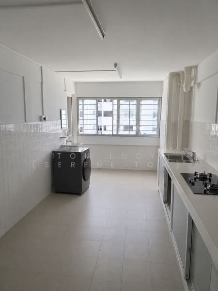 409 Bedok North Avenue 2, 409 Bedok North Avenue 2, Room Rental, 100 sqft, HDB Flat For Rent, by Toh Lucy (Serene Toh), 500163595 - Kitchen - PropertyGuru.com.sg