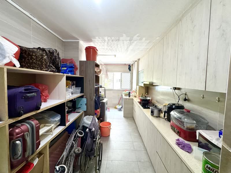 152 Woodlands Street 13, 152 Woodlands Street 13, Room Rental, 129 sqft, HDB Flat For Rent, by Ben Kwan, 500163599 - Kitchen - PropertyGuru.com.sg