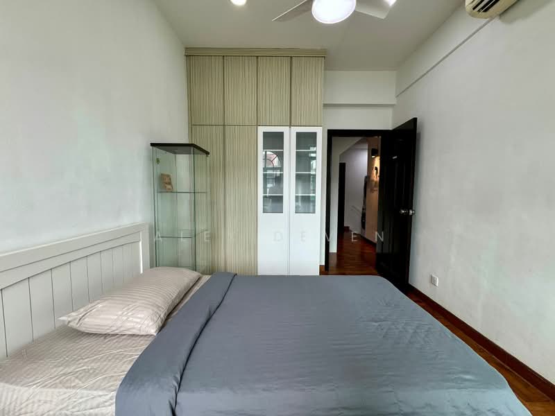 Westwood Crescent, , Room Rental, 200 sqft, Terraced House For Rent, by Alex Deven, 500163612 - Bedroom - PropertyGuru.com.sg
