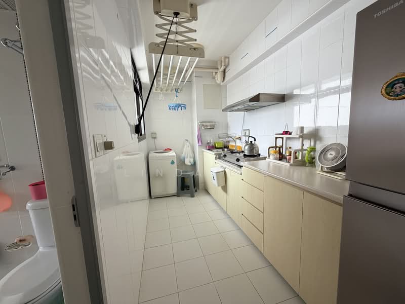 166A Teck Whye Crescent, 166A Teck Whye Crescent, 1 Bedroom, 506 sqft, HDB Flat For Sale, by Linda Lin, 500163616 - Kitchen - PropertyGuru.com.sg
