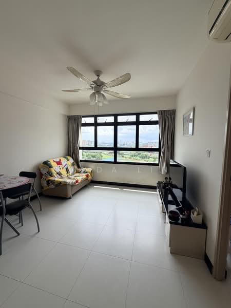 166A Teck Whye Crescent, 166A Teck Whye Crescent, 1 Bedroom, 506 sqft, HDB Flat For Sale, by Linda Lin, 500163616 - Living Room - PropertyGuru.com.sg