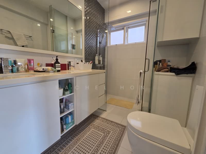 Elevated Tranquil Semi Detach 5 room 5 bath, Medway Drive, Crowhurst Drive, Bodmin Drive, Brockhampton Drive, Bloxhome Drive, Borthwick Drive, Blandford, Farleigh Avenue, Chartwell Drive, Walmer Drive, Lorong Chuan, Serangoon Garden Estate, Serangoon Garden Way, Hougang / Punggol / Sengkang, 5 Bedrooms, 5,000 sqft, Semi-Detached House For Sale, by Rachel Hon, 500163620 - Bathroom - PropertyGuru.com.sg
