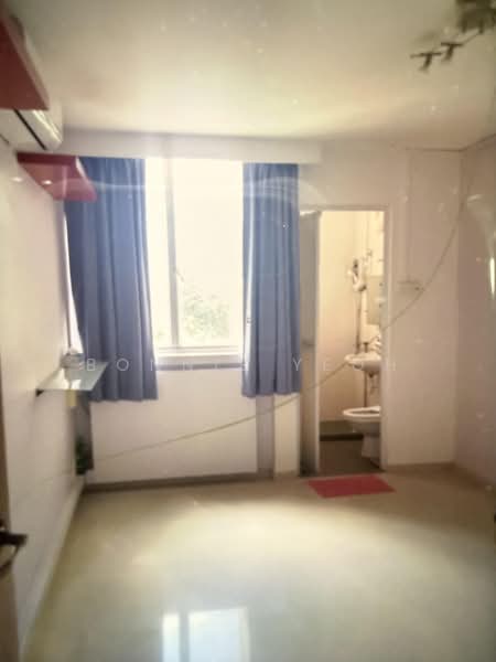 614 Hougang Avenue 8, 614 Hougang Avenue 8, 3 Bedrooms, 904 sqft, HDB Flat For Rent, by Bonnie Yeoh, 500163623 - Bathroom - PropertyGuru.com.sg