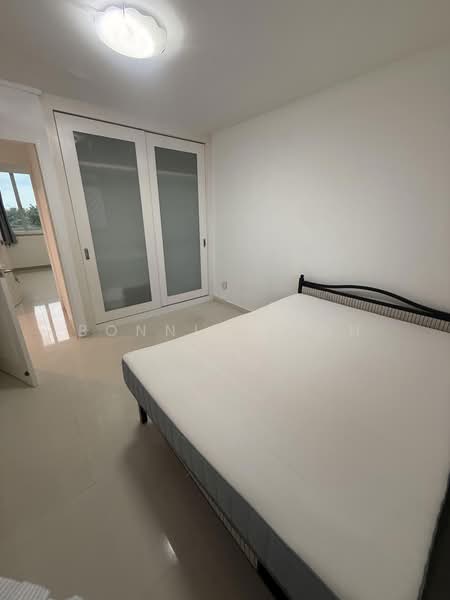 614 Hougang Avenue 8, 614 Hougang Avenue 8, 3 Bedrooms, 904 sqft, HDB Flat For Rent, by Bonnie Yeoh, 500163623 - Bedroom - PropertyGuru.com.sg