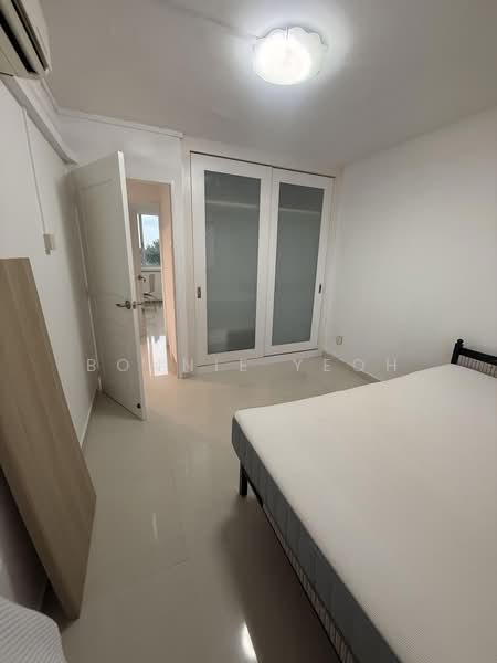 614 Hougang Avenue 8, 614 Hougang Avenue 8, 3 Bedrooms, 904 sqft, HDB Flat For Rent, by Bonnie Yeoh, 500163623 - Bedroom - PropertyGuru.com.sg