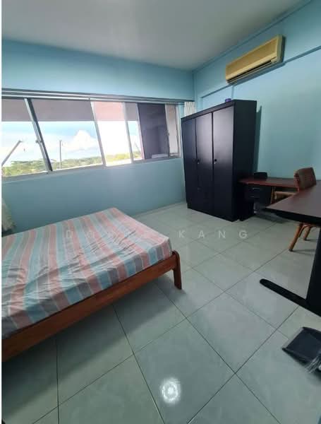 408 Jurong West Street 42, 408 Jurong West Street 42, Room Rental, 120 sqft, HDB Flat For Rent, by Doris Kang, 500163627 - Bedroom - PropertyGuru.com.sg
