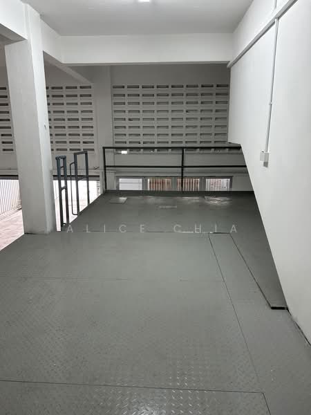 Jalan Senang, , 3,602 sqft, Light Industrial (B1) For Rent, by Alice Chia, 500163630 - Interior - CommercialGuru.com.sg