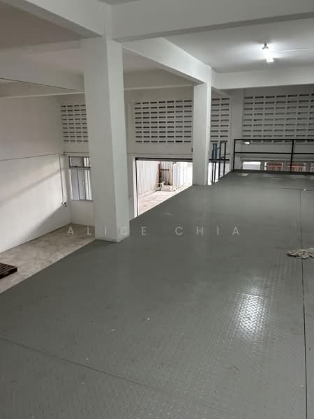 Jalan Senang, , 3,602 sqft, Light Industrial (B1) For Rent, by Alice Chia, 500163630 - Interior - CommercialGuru.com.sg