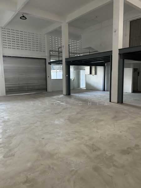 Jalan Senang, , 3,602 sqft, Light Industrial (B1) For Rent, by Alice Chia, 500163630 - Interior - CommercialGuru.com.sg