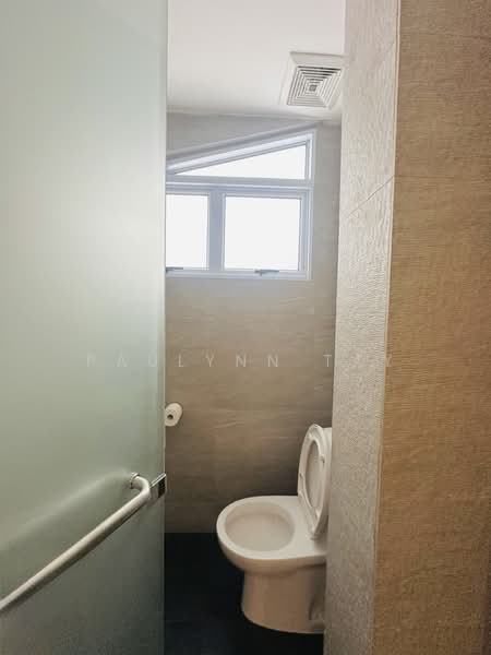 722 Ang mo kio ave 8, 722 ang mo kio, Ang Mo Kio / Bishan / Thomson, 1,635 sqft, Shop / Shophouse For Sale, by Paulynn Tay, 500163635 - Bathroom - CommercialGuru.com.sg