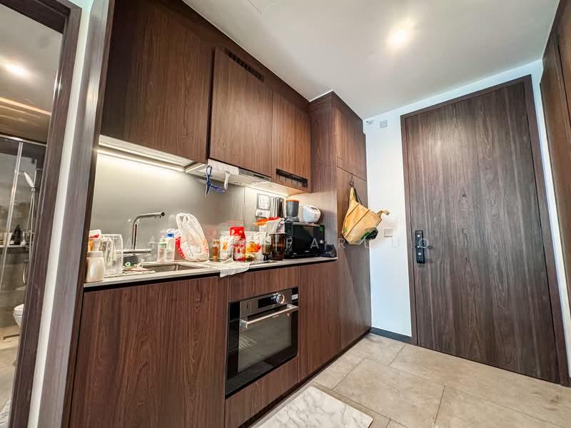 Midtown Modern, 18 Tan Quee Lan Street, 1 Bedroom, 409 sqft, Condominium For Sale, by Ahmad Faruuq, 500163645 - Kitchen - PropertyGuru.com.sg