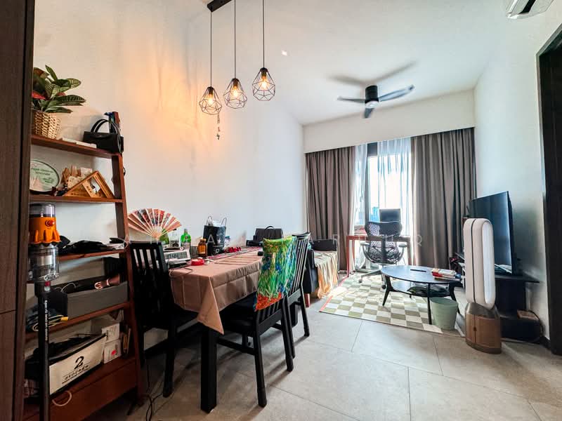 Midtown Modern, 18 Tan Quee Lan Street, 1 Bedroom, 409 sqft, Condominium For Sale, by Ahmad Faruuq, 500163645 - Living Room - PropertyGuru.com.sg