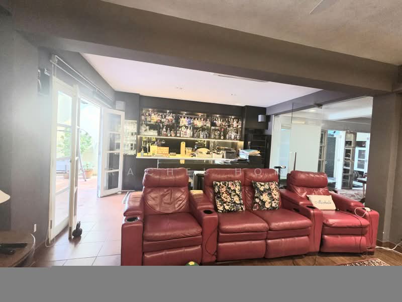 Serangoon Garden Estate, Borthwick Drive, 5 Bedrooms, 5,000 sqft, Semi-Detached House For Sale, by Rachel Hon, 500163650 - Living Room - PropertyGuru.com.sg