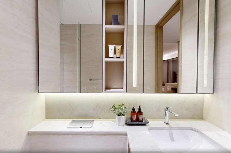 Bloomsbury Residences, 61 Media Circle, 4 Bedrooms, 1,206 sqft, Apartment For Sale, by Anthony Chua 蔡忠豪, 500163653 - Bathroom - PropertyGuru.com.sg