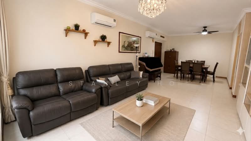 Castle Green, 485 Yio Chu Kang Road, 3 Bedrooms, 1,119 sqft, Condominium For Sale, by Stanley Ho, 500163661 - Living Room - PropertyGuru.com.sg