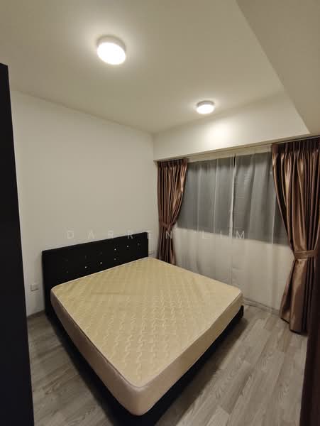 Lakeville, 1 Jurong Lake Link, 2 Bedrooms, 635 sqft, Condominium For Rent, by Darren Lim, 500163668 - Bedroom - PropertyGuru.com.sg