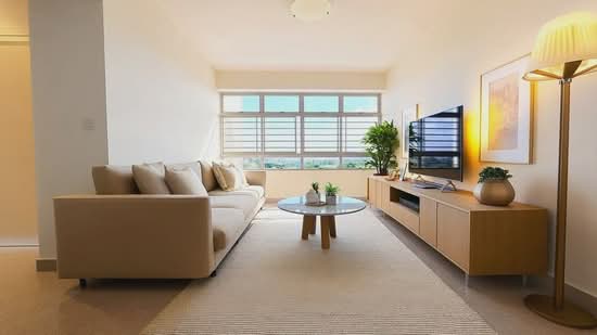 18D Holland Drive, 18D Holland Drive, 3 Bedrooms, 990 sqft, HDB Flat For Sale, by Christine Chin, 500163676 - PropertyGuru.com.sg